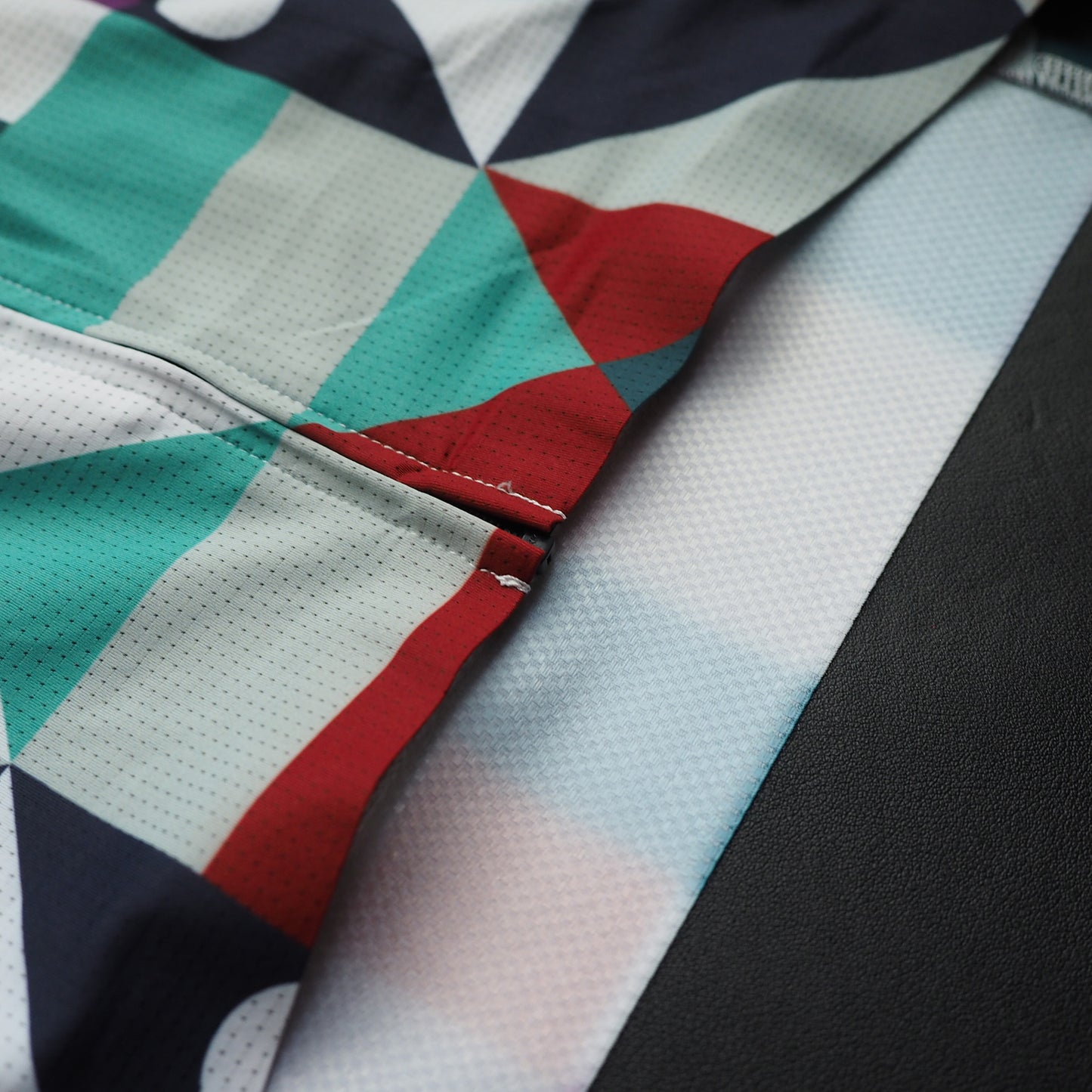 The Pack Alpha Geometric Jersey - Men (Harlequin)