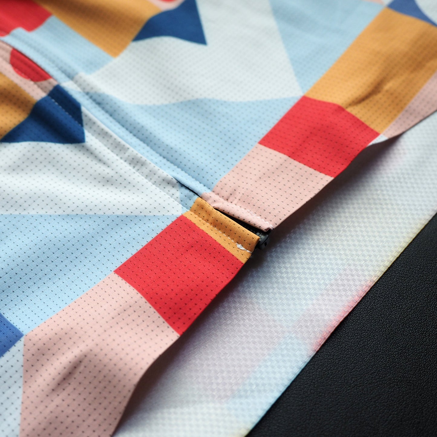 The Pack Alpha Geometric Jersey - Men (Jester)