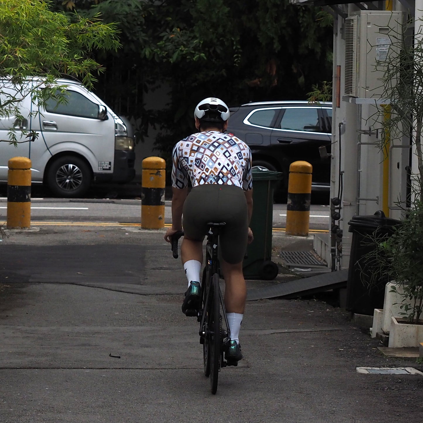 The Pack Alpha Geometric Jersey - Men (Prism)